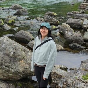 Meet your Posher, Eunjin